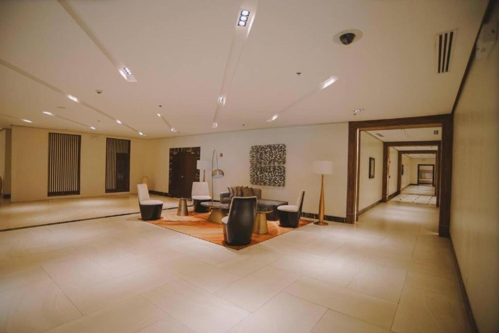 מקטאן Mactan Newtown Beach Condo מראה חיצוני תמונה